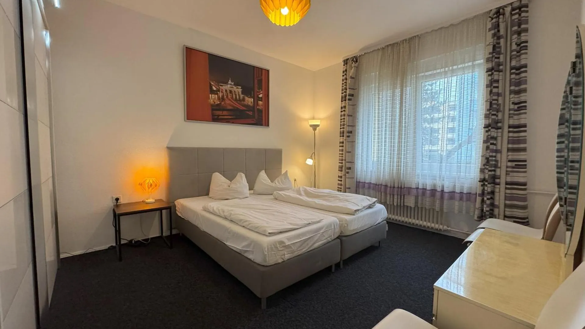 M M Central Vintage Family, Handwerker Und Monteure Apartments Berlin